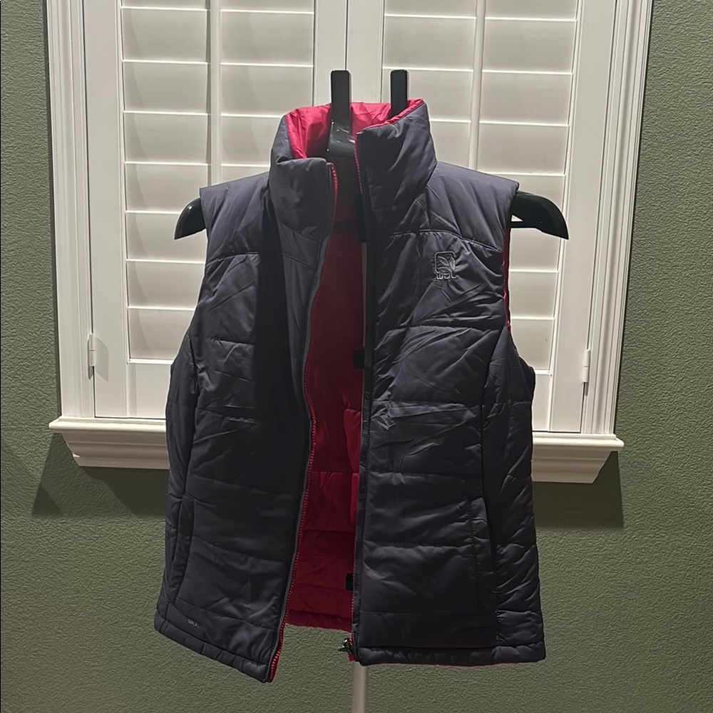 Black and Red Quilted Vest with Stand-Up Collar(double sided)